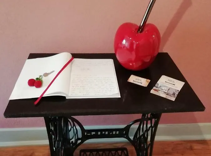 Casa Largo Da Praca Alcongosta