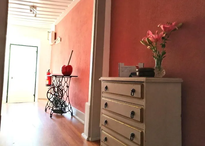 Дом отдыха Casa Largo Da Praca